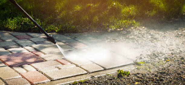 Best Pool Deck Cleaning  in South River, NJ
